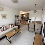 Niya Kavaci Sozopol